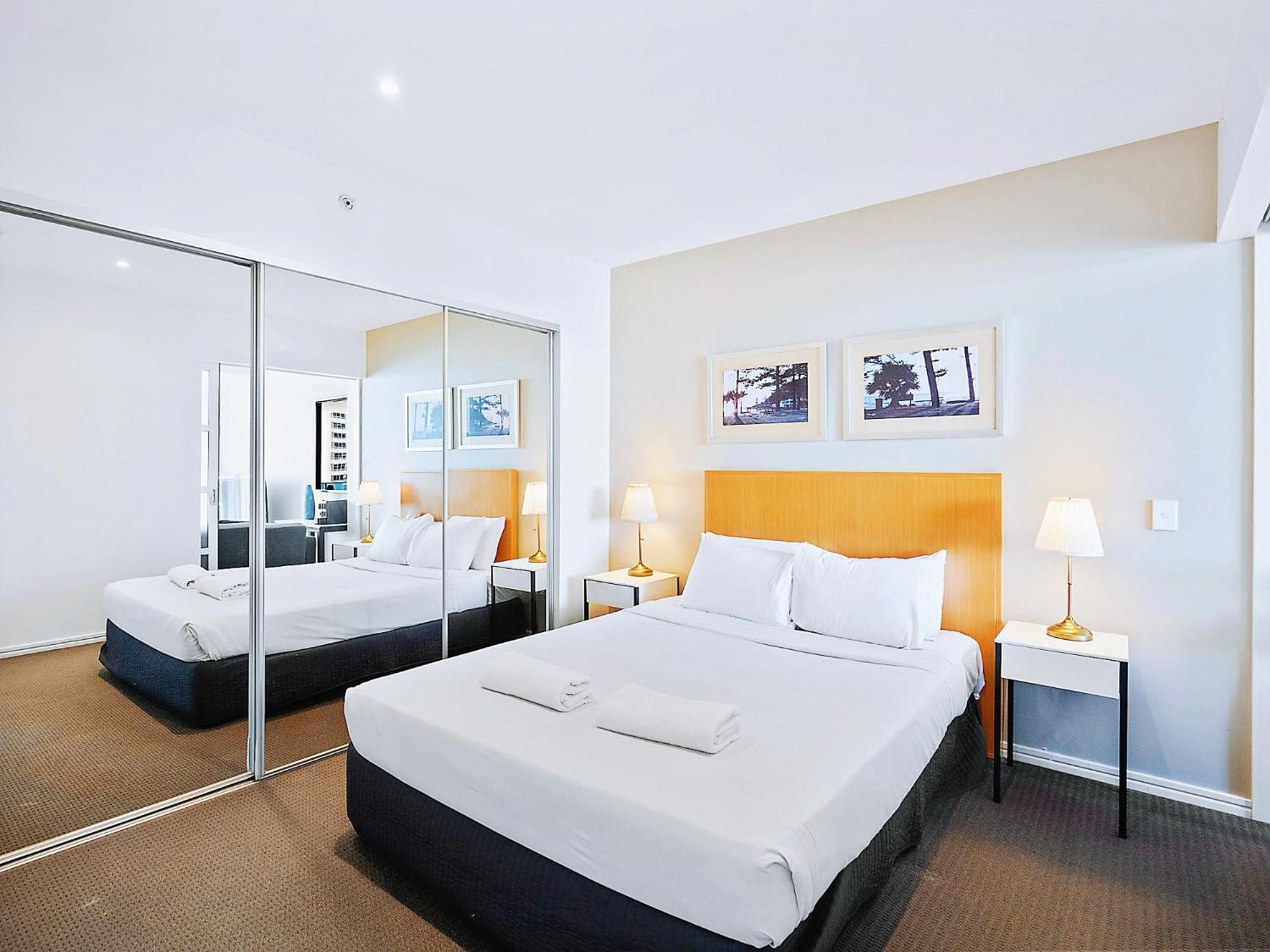 H Luxury Residence Apartments - Holiday Paradise Gold Coast Phòng bức ảnh